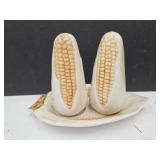 VTG Corn Cob Ceramic Salt & Pepper Shakers w Tray