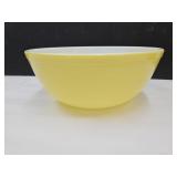 #404 Yellow Pyrex Glass Bowl