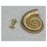 2 Pendant 1 The Letter I W Rinstones 1 Seashell