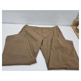 Under Armour Loose Fit Pants Sz  44 x 30