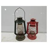 2 Oil Lamps with Glass Globes 2 Oil Lamps with Glass Globes