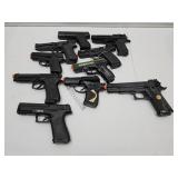 Lot of 4 Airsoft Pistols & Lot for Parts Lot of 4 Airsoft Pistols & Lot for Parts