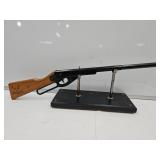 Daisy Buck Model 105B  BB Rifle Daisy Buck Model 105B  BB Rifle