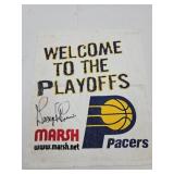 VTG Indiana Pacers Signed Towel, Baketball VTG Indiana Pacers Signed Towel, Baketball