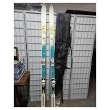 Rossignol  Sport Snow Skis With Carry Travel Bag