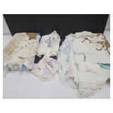 VTG Linen, Doilies, Crosstitch  & Embroidery