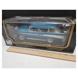 1:18 NIB Die Cast  1957 Chevrolet Nomad