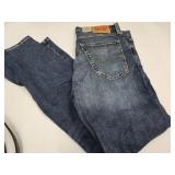 NEW Levi Jeans 36x32