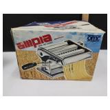 Italy Pasta Machine with Box