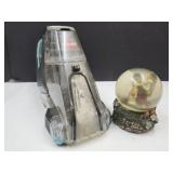 Musical  Globe & Battery Powerted  Pet  Cleaner