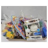 Lot of Toys, 1 FUNKO POP, Scented Dough, Shapes+