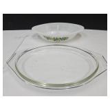 GlassBake Divided  Dish w( Lid doesn