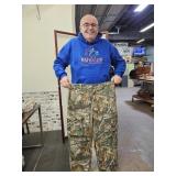 SZ 32-34 Camo Real Tree Pants