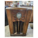 Antique Tube  Silvertone Radio Untested See Cord