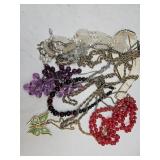 VTG Jewelry  Pearl Colar, Butterfly Necklace ++