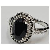 New 925 Silver Ring w Black Det Size 9