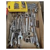 Hand Tools, Breaker Bar, Sockets, Ratchet Wrenche+
