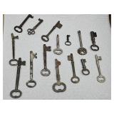 Lot of Skeleton Keys