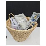 Table Runners, Glass Centerpiece, Basket ++