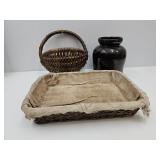 Primitive Decor  1/2 Gal Crock & Baskets