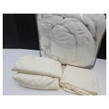 King SZ Sheets Feather Duvet Insert