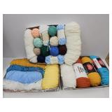LG Lot of Yarn & Knitting Needles