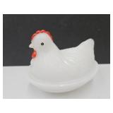 Vintage Hen on a Nest 4.5" Long