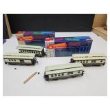 4- HO Scale Train Cars