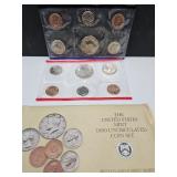 1990 Uncirculated Coin Set w D & P Mint Marks
