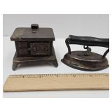 Mini Dover Sad Iron #602 & Baby Cast Iron Stove