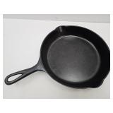 Cast Iron Victor Skillet Marked No  8