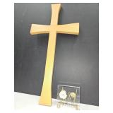 REPLICA $5.00 Coin w Desk Clock, Wooden Cross 22"