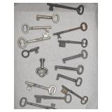 15 Primitive Skeleton Keys