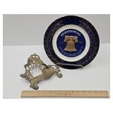 Bicentennial Plate w Display with Pen & Holder