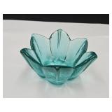 VTG Viking Teal Art Glass L;otus Bowl 4 1/2" w