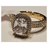 10 KG Over Jewelers Bronze White Topaz Cocktail