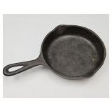 Cast iron Wagner Ware Skillet Marked 1053