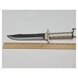 Looks New Survival Knife w Sheath ( No Contents)