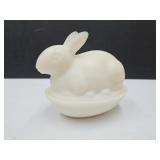 Fenton Glass on Nest Bunny Rabbit  5"