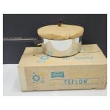 NOS  Regal Teflon Pan with Paper & Box