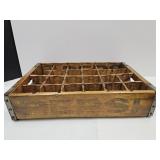 Primitive  Pepsi Cola 24 Bottle Soda Crate