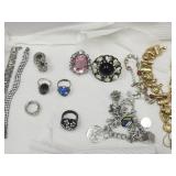 Costume Rings & Bracelets