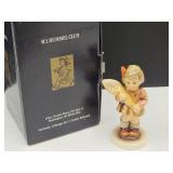 Goebel Hummel A Sweet Offering w/Box