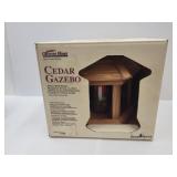NIB Cedar Gazebo DeLuxe Birdfeeder