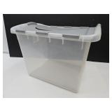 62 QT Scissor Lid  Storage Tote