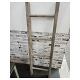 15 x 49' Wooden Ladder Great Quilt Display
