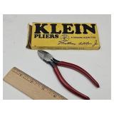 NOS Klein Pluers with Box