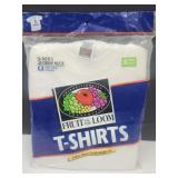 NIP FruitoftheLoom Tshirts SZ small