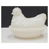 VTG 4 1/2' L Milk Glass Hen on a Nest