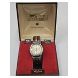 Dynowind Watch in Original Box Runs, Keeps Time